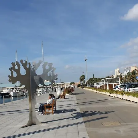 Via Napoli 68 *