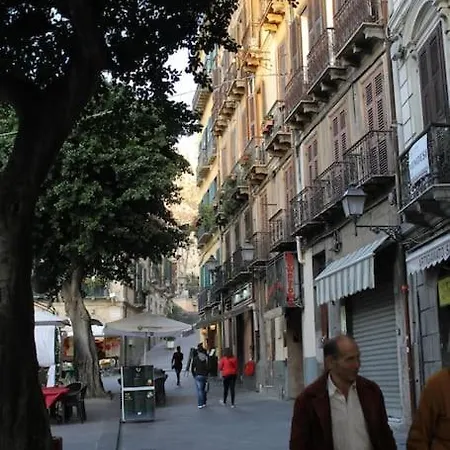 Apartment Via Napoli 68